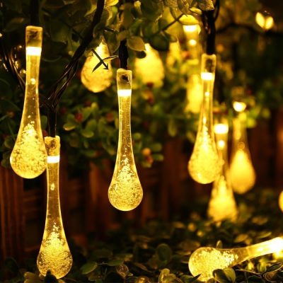 Solar powered fairy lights for garden holiday (1)